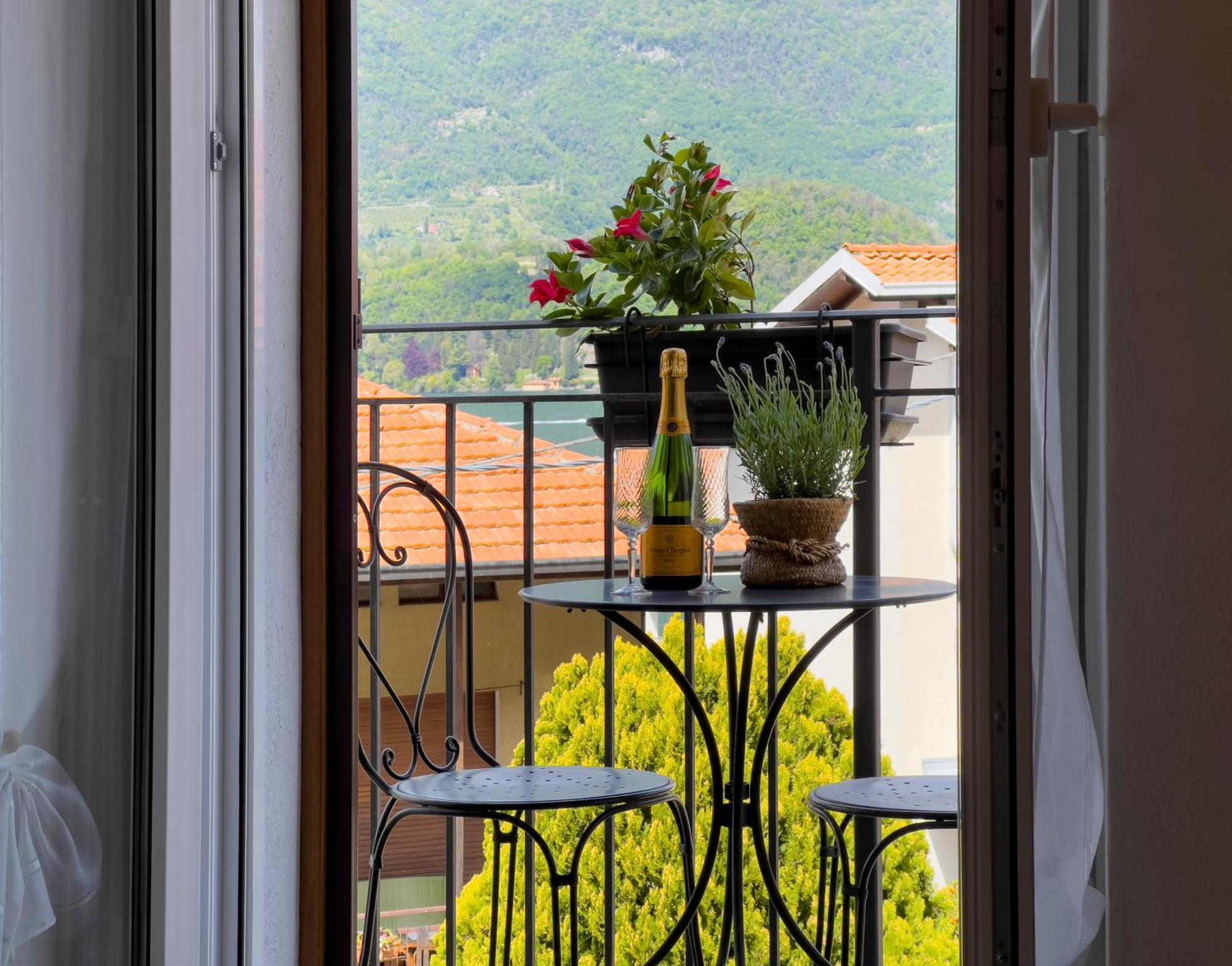 Appartamento Tivano Lezzeno Exterior photo